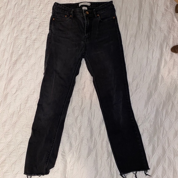 Black H&M jeans 🖤 - Picture 2 of 3